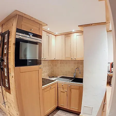 Apartament Grand Standing 4* Centre Val-d'isere, 54m², 4 Pers, Balcon Amenage, Casier A - Fr-1-518-86